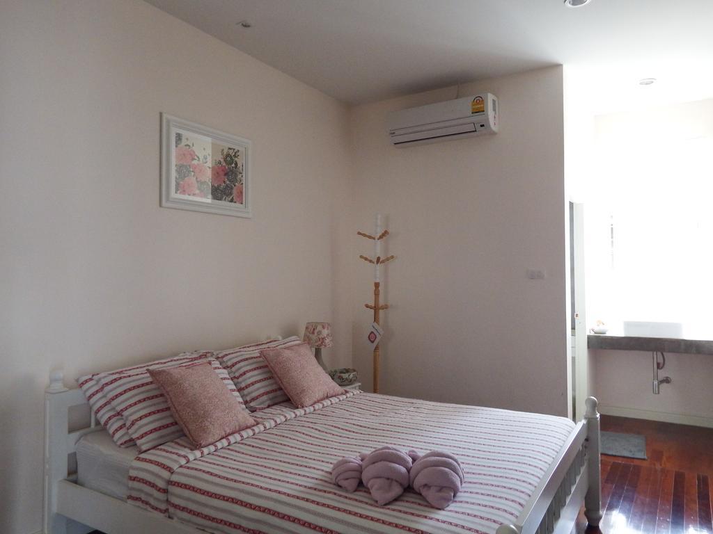 ラムパーン ラダ ハウス Bed & Breakfast 部屋 写真